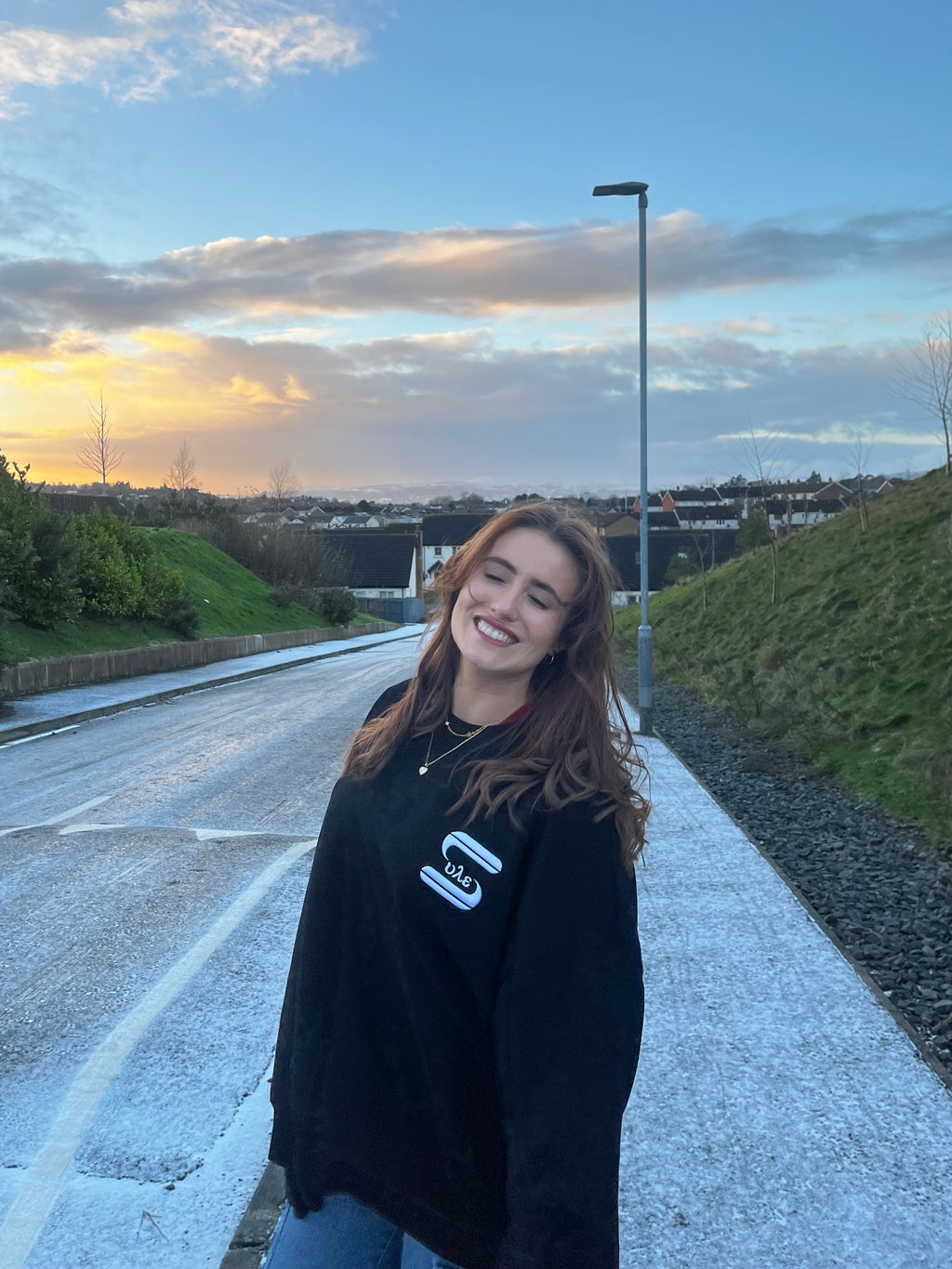 SULE OVERSIZED CREWNECK - BLACK