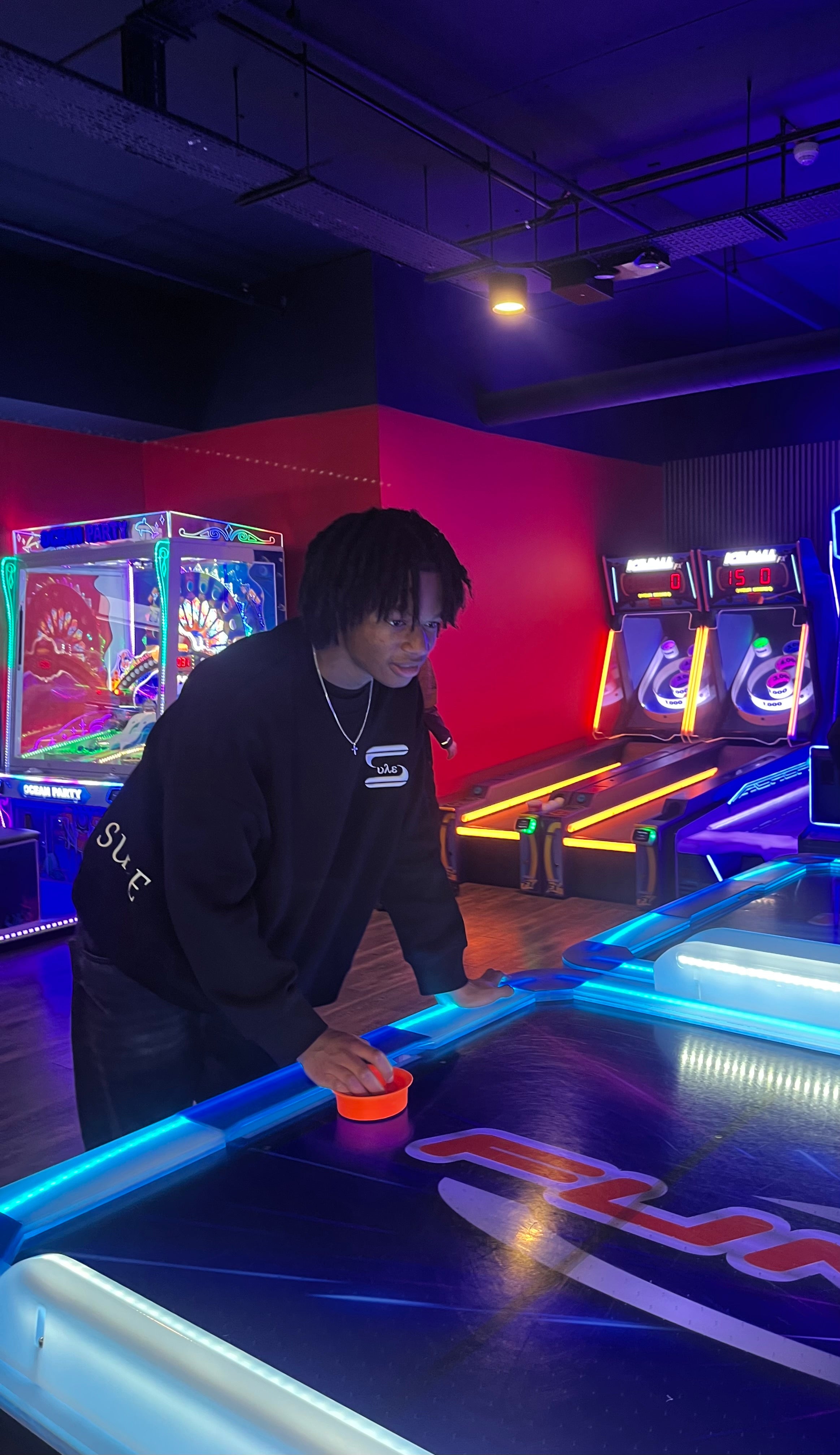 SULE OVERSIZED CREWNECK - BLACK